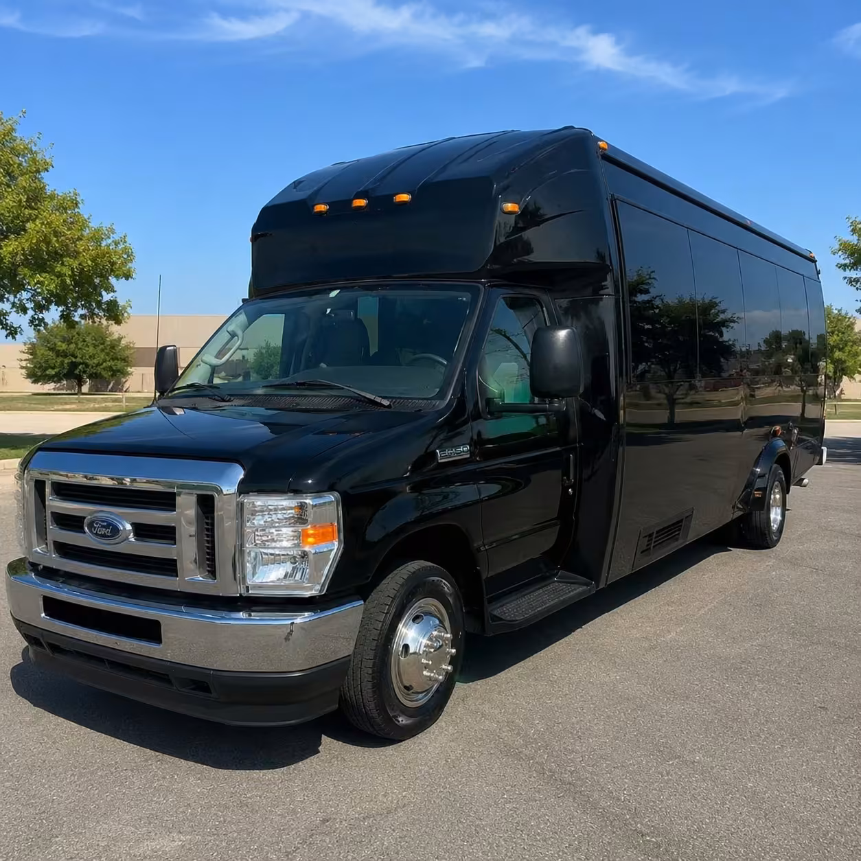 25 passenger party bus